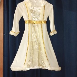 Fur and fleece winter costume